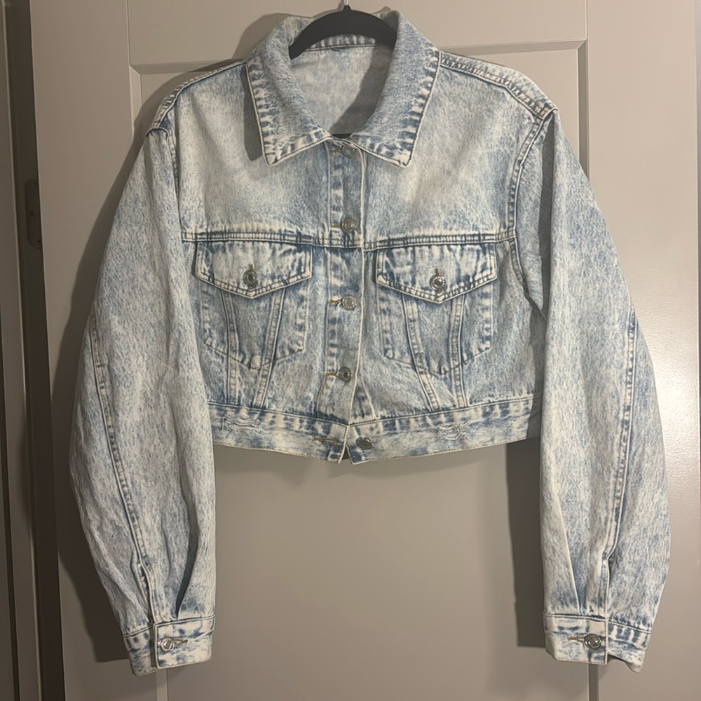 Stone wash crop distressed denim Jean jacket